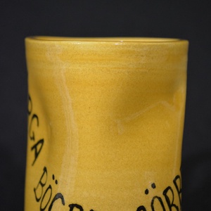 Sárga bögre, görbe bögre - otthon & életmód - konyhafelszerelés, tálalás - tálalás - bögre & csésze - Meska.hu