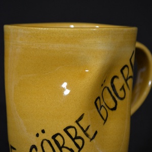 Sárga bögre, görbe bögre - otthon & életmód - konyhafelszerelés, tálalás - tálalás - bögre & csésze - Meska.hu