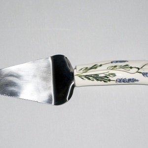 Levendulás tortatál,tortalapáttal - otthon & életmód - konyhafelszerelés, tálalás - tálalás - kínálótál - Meska.hu