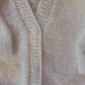 Kötött fehér alkalmi kisfiú kardigán -  - Meska.hu