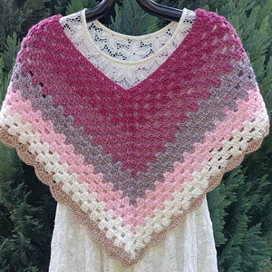 Mályva pelerin, poncsó - ruha & divat - sál, sapka, kendő - kendő - Meska.hu