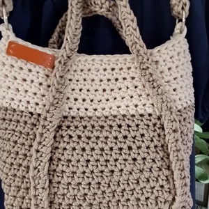 Beige kis horgolt  táska  - táska & tok - kézitáska & válltáska - válltáska - Meska.hu