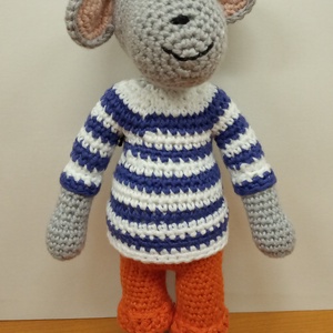 Rumini, a horgolt hajósinas kisegér - játék & sport - plüssállat & játékfigura - egér - Meska.hu