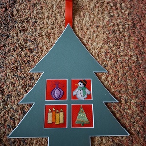 Keresztszemes karácsonyi dísz.  - Meska.hu