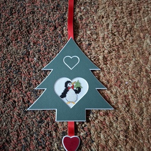 Keresztszemes karácsonyi pingvines dísz - Meska.hu