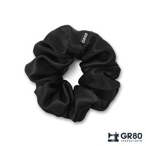 Fekete szaténselyem hajgumi scrunchie, Ruha & Divat, Hajdísz & Hajcsat, Hajgumi, Varrás, Meska
