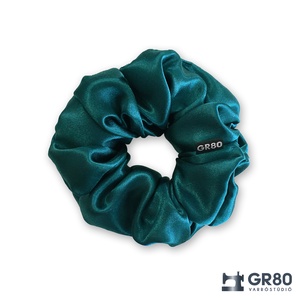 Petrol színű szaténselyem hajgumi scrunchie, Ruha & Divat, Hajdísz & Hajcsat, Hajgumi, Varrás, Meska
