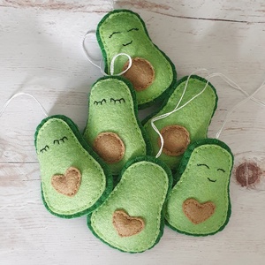 Mosolygós filc avokádó dísz � aranyos, kézzel készült dekoráció - karácsony - karácsonyi lakásdekoráció - karácsonyi lakásdíszek - Meska.hu