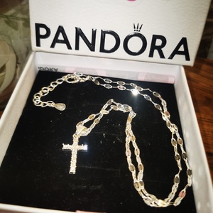 Ezüst Kereszt nyaklánc, Ékszer, Nyaklánc, Medálos nyaklánc, Mindenmás, Ékszerkészítés, Gyönyörű, elegáns ezüst kereszt nyaklánc

 – finom, nőies, mégis különleges megjelenéssel, amit bár..., MESKA