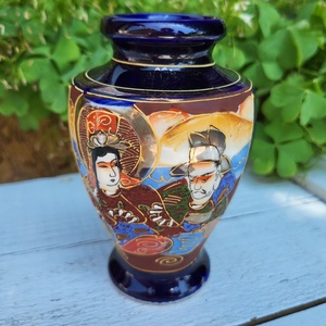 Japán porcelán váza-kézi domborfestéssel - otthon & életmód - dekoráció - virágdísz és tartó - váza - Meska.hu