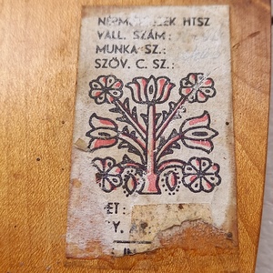 Csodás faragott gyertyatartó vörösréz betéttel_jelzett_Népművészek HTSZ_1960-as évek - otthon & életmód - gyertya, illat, aroma - gyertyatartó - Meska.hu