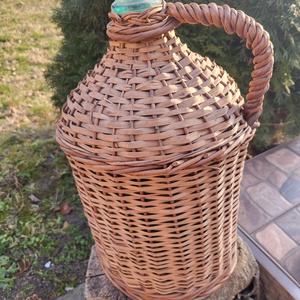 Vesszőfonatos demizsonok - otthon & életmód - konyhafelszerelés, tálalás - italos kellékek - italtartó - Meska.hu