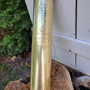 II. világháborús, gravírozott, dátumozott, sárgaréz, ágyúhüvely váza, Otthon & Életmód, Dekoráció, Virágdísz és tartó, Váza, , MESKA