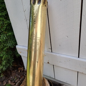 II. világháborús, gravírozott, dátumozott, sárgaréz, ágyúhüvely váza - otthon & életmód - dekoráció - virágdísz és tartó - váza - Meska.hu