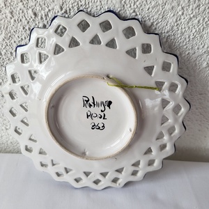 Áttört csipkés, portugál kerámia falitányér - otthon & életmód - dekoráció - fali és függő dekoráció - falra akasztható dekor - Meska.hu