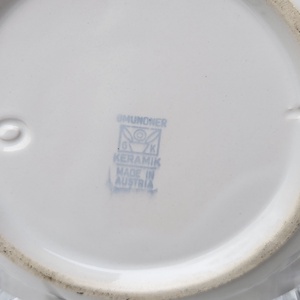 Vintage, osztrák Gmundner Keramik falitányér Green Flamed - otthon & életmód - dekoráció - fali és függő dekoráció - falra akasztható dekor - Meska.hu