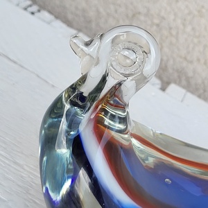 Vintage, murano-i stílusú, színezett üveg fecske - otthon & életmód - dekoráció - dekoratív figurák és szobrok - Meska.hu