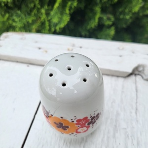 Alföldi porcelán_ritkább színű menzamintás sószóró - otthon & életmód - konyhafelszerelés, tálalás - konyhai tárolás - fűszertartó - Meska.hu