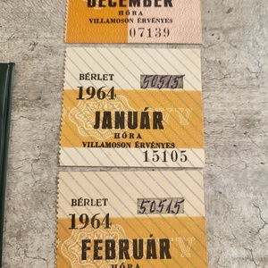 Fővárosi Villamosvasút (FVV) bérletigazolvány és a hozzá tartozó havi bérletszelvények ( 1963-64 ) - művészet - más gyűjtemények - Meska.hu