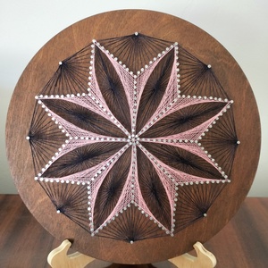 String Art - fonalművészet - Éjféli szirom, Otthon & Életmód, Dekoráció, Fali és függő dekoráció, Falra akasztható dekor, Csomózás, Fotó, grafika, rajz, illusztráció, MESKA