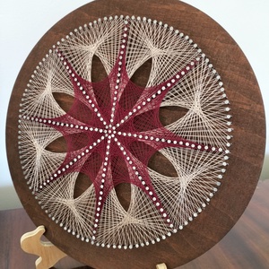 String Art - fonalművészet - Vörös csillagvirág - otthon & életmód - dekoráció - fali és függő dekoráció - falra akasztható dekor - Meska.hu