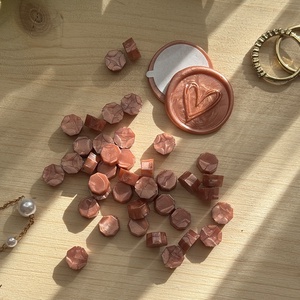 Viaszpecsét, arany, bronz, réz - esküvő - meghívó & kártya - esküvői pecsét, bélyegző - esküvői viasz pecsét - Meska.hu