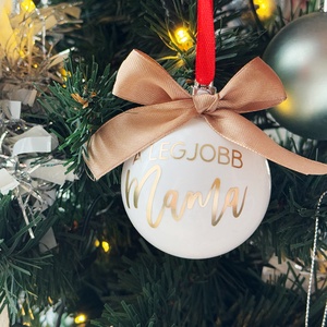 Karácsonyi fehér gömb, egyedi felirattal - Meska.hu