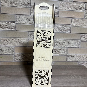 Bor doboz, Otthon & Életmód, Dekoráció, Asztal és polc dekoráció, Díszdoboz, Famegmunkálás, Gravírozás, pirográfia, MESKA