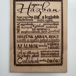 Fatábla Ebben a házban, Otthon & Életmód, Dekoráció, Kép & Falikép, Táblakép, Famegmunkálás, MESKA