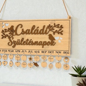 Családi születésnap naptár - Meska.hu