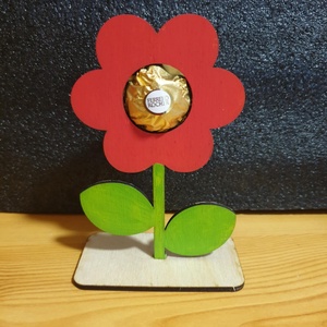 virág édességtartóval, Otthon & Életmód, Virágdekoráció, Virágdíszek, Asztali virágdísz, Gravírozás, pirográfia, MESKA