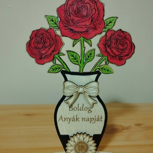 Örök rózsacsokor vázában - Meska.hu