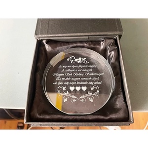 Gravírozott üvegplakett díszdobozban - kellékek & szerszámok - díszíthető tárgyak - üveg - Meska.hu