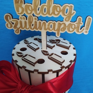 Szülinapi torta pénzátadó  - esküvő - emlék & ajándék - nászajándék - esküvői pénzátadó doboz - Meska.hu