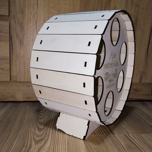 A tökéletes ajándék, amit nem a polcon fognak kerülgetni fa söröshordó - karácsony - karácsonyi ajándékozás - karácsonyi ajándékcsomagolás - Meska.hu