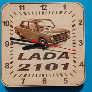LADA 2101 mintás falióra. Ladás óra. (Négyszögletes számlappal. Balról.) - Meska.hu