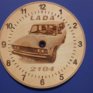 LADA 2104 mintás falióra. Ladás óra. - otthon & életmód - dekoráció - fali és függő dekoráció - falióra & óra - Meska.hu