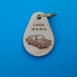 LADA 2101 mintás kulcstartó. Ladás függő. (Az autó eredeti szine: piros.), Táska & Tok, Kulcstartó & Táskadísz, Kulcstartó, Gravírozás, pirográfia, MESKA