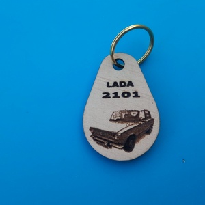 LADA 2101 mintás kulcstartó. Ladás függő. (Az autó eredeti szine: zöld.), Táska & Tok, Kulcstartó & Táskadísz, Kulcstartó, Gravírozás, pirográfia, MESKA