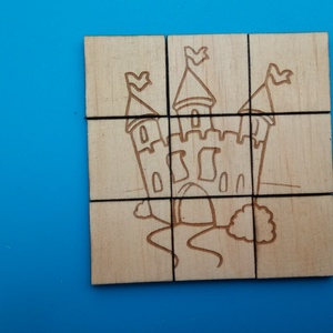 Kirakó játék kisgyermekeknek. Fára gravírozott képek: Traktorka, vár, bagoly. Választható. - játék & sport - puzzle - kirakó, kocka kirakó - Meska.hu