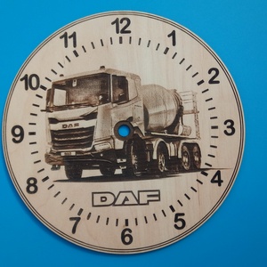 DAF billencs kamion képével készült falióra. - otthon & életmód - dekoráció - fali és függő dekoráció - falióra & óra - Meska.hu