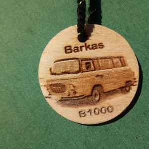 Barkas mintás függő. Visszapillantóra, nyakba, szekrényajtóra, hátizsákra. 8 személyes, Otthon & Életmód, Dekoráció, Fali és függő dekoráció, Függődísz, Gravírozás, pirográfia, MESKA