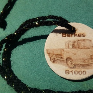 Barkas mintás függő. Visszapillantóra, nyakba, szekrényajtóra, hátizsákra. Platós, Otthon & Életmód, Dekoráció, Fali és függő dekoráció, Függődísz, Gravírozás, pirográfia, MESKA
