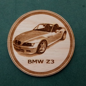 BMW Z3 mintás hűtőmágnes. , Otthon & Életmód, Konyhafelszerelés, tálalás, Konyhai dekoráció, Hűtőmágnes, Gravírozás, pirográfia, MESKA