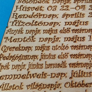 Mikor Naptár, a falidísz. Pediagógusnap, bolondok napja, tűzoltók,orvosok napja? Mind itt van! Ajándék? Ez kell neked! - otthon & életmód - dekoráció - fali és függő dekoráció - falinaptár & öröknaptár - Meska.hu