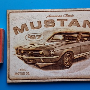 FORD Mustang falikép, amerikai autós találkozó résztvevőknek. Veterán őrülteknek. Fém tábla hangulattal. - otthon & életmód - dekoráció - kép & falikép - fából készült kép - Meska.hu