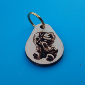 Cicás kulcstartó. - táska & tok - kulcstartó & táskadísz - kulcstartó - Meska.hu