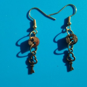 Kulcsos fülbevaló. (ablakos) Láncos., Esküvő, Ékszer, Fülbevaló, Ékszerkészítés, MESKA