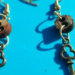 Kulcsos fülbevaló. (ablakos) Láncos. - esküvő - ékszer - fülbevaló - Meska.hu