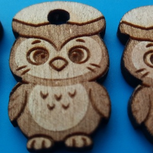 Baglyos cipőfűződísz. Bagoly mintás cipőfűző dísz, karlánc, bokalánc, nyaklánc alapanyag. (Bagoly füzér.) - ékszer - lábdísz és testékszer - lábgyűrű és lábdísz - Meska.hu